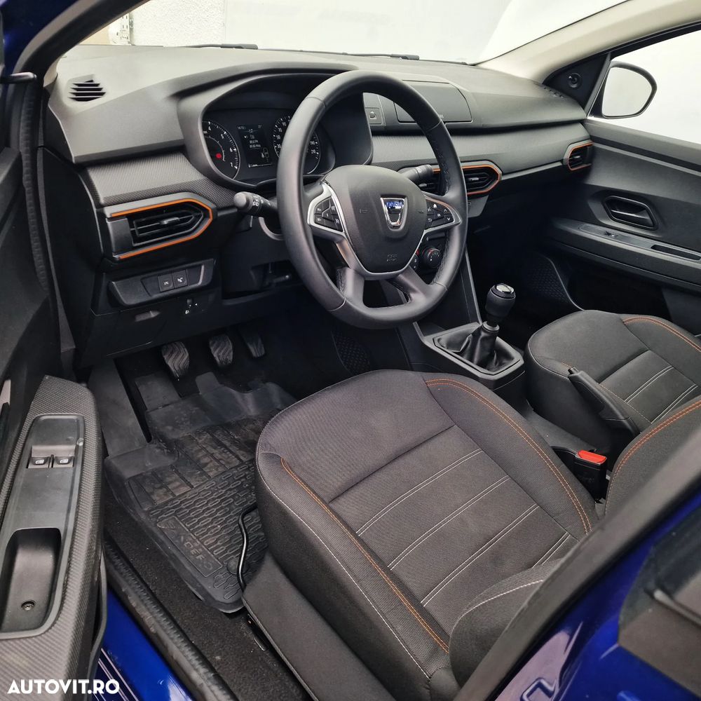 Dacia Sandero - 10