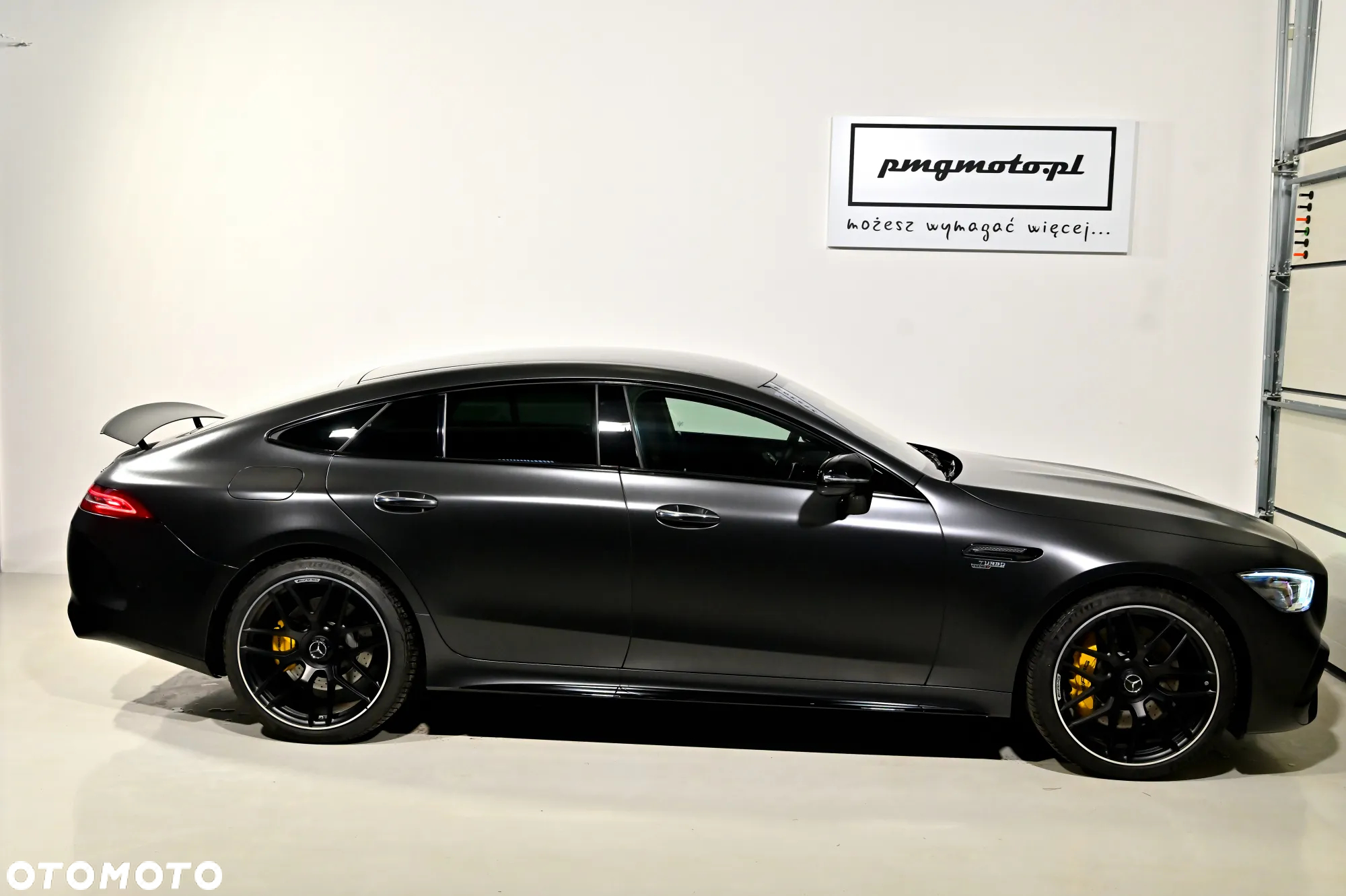 Mercedes-Benz AMG GT - 31