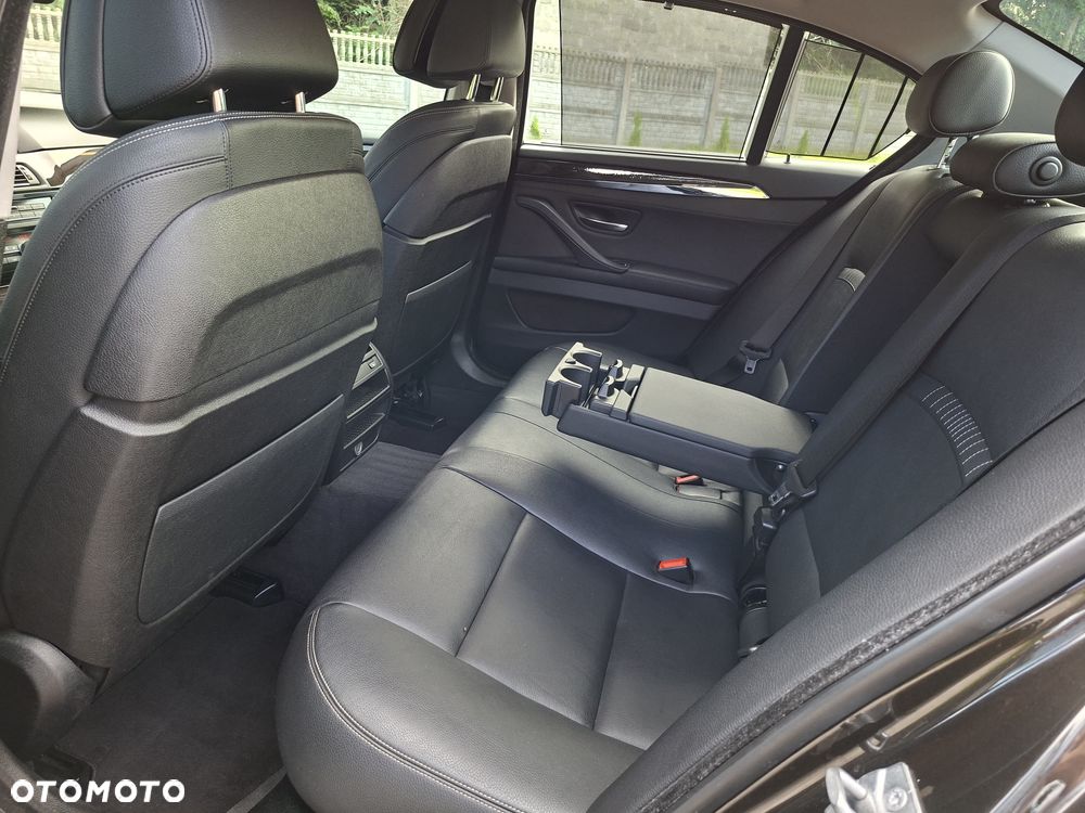 BMW Seria 5 520d xDrive Luxury Line - 21