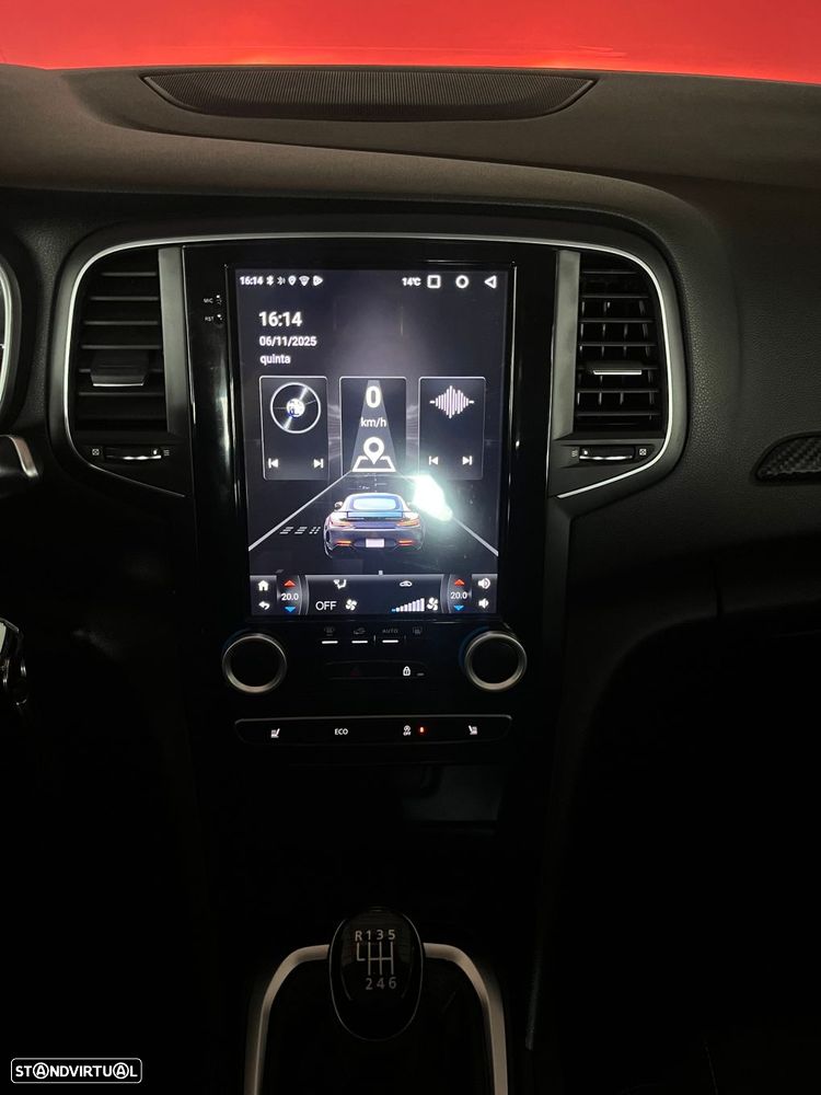 Renault Mégane - 9