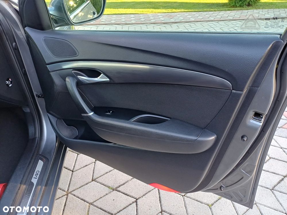 Hyundai i40 Kombi 1.7 CRDi Premium - 28