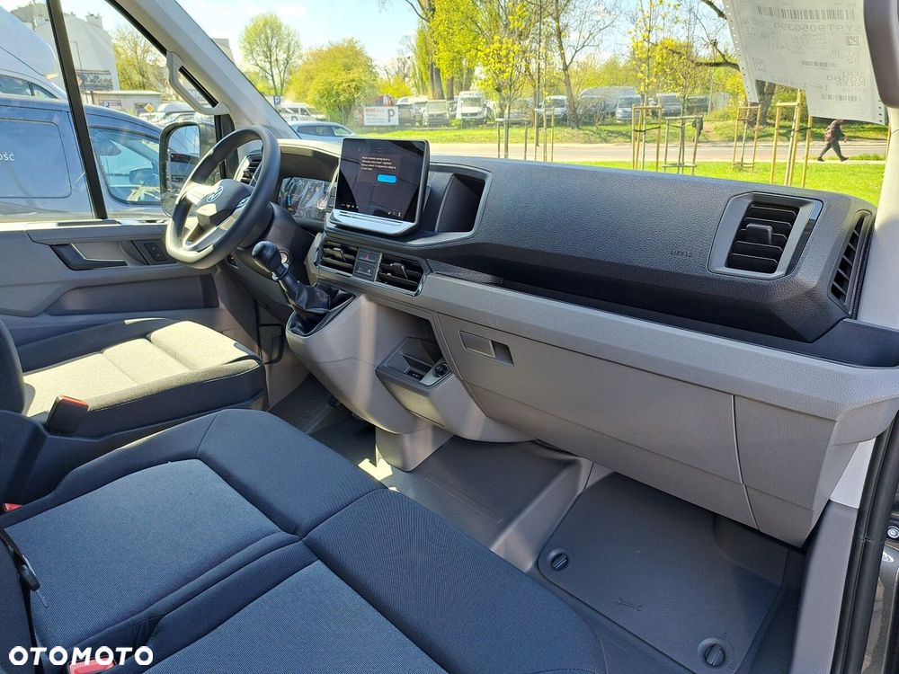Volkswagen Crafter - 17