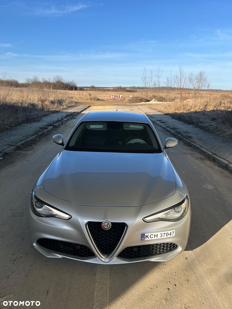 Alfa Romeo Giulia 2.0 Turbo 16V AT8 Veloce Ti - 5