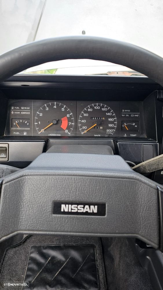Nissan Sunny Sedan 1.3 SLX - 13