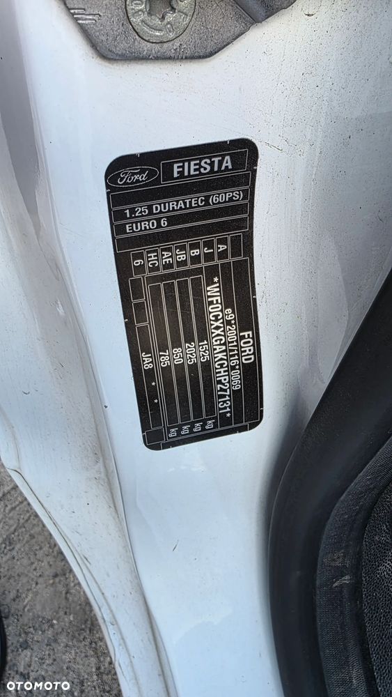Ford Fiesta 1.25 Titanium - 9