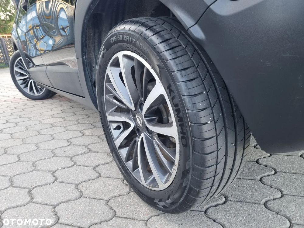 Opel Crossland X - 30