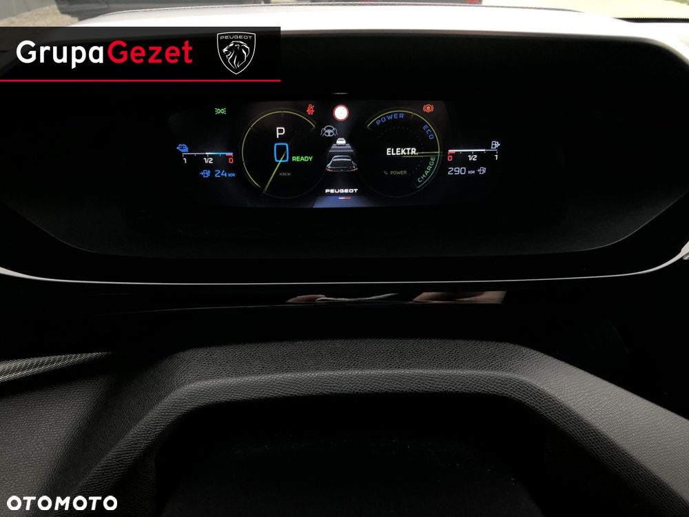 Peugeot 408 - 12