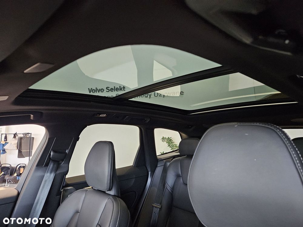Volvo XC 60 - 25