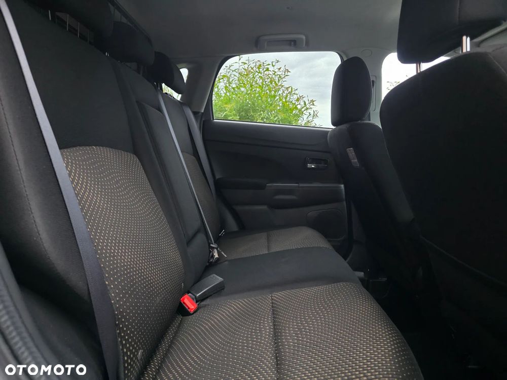 Mitsubishi ASX 1.6 Instyle - 27