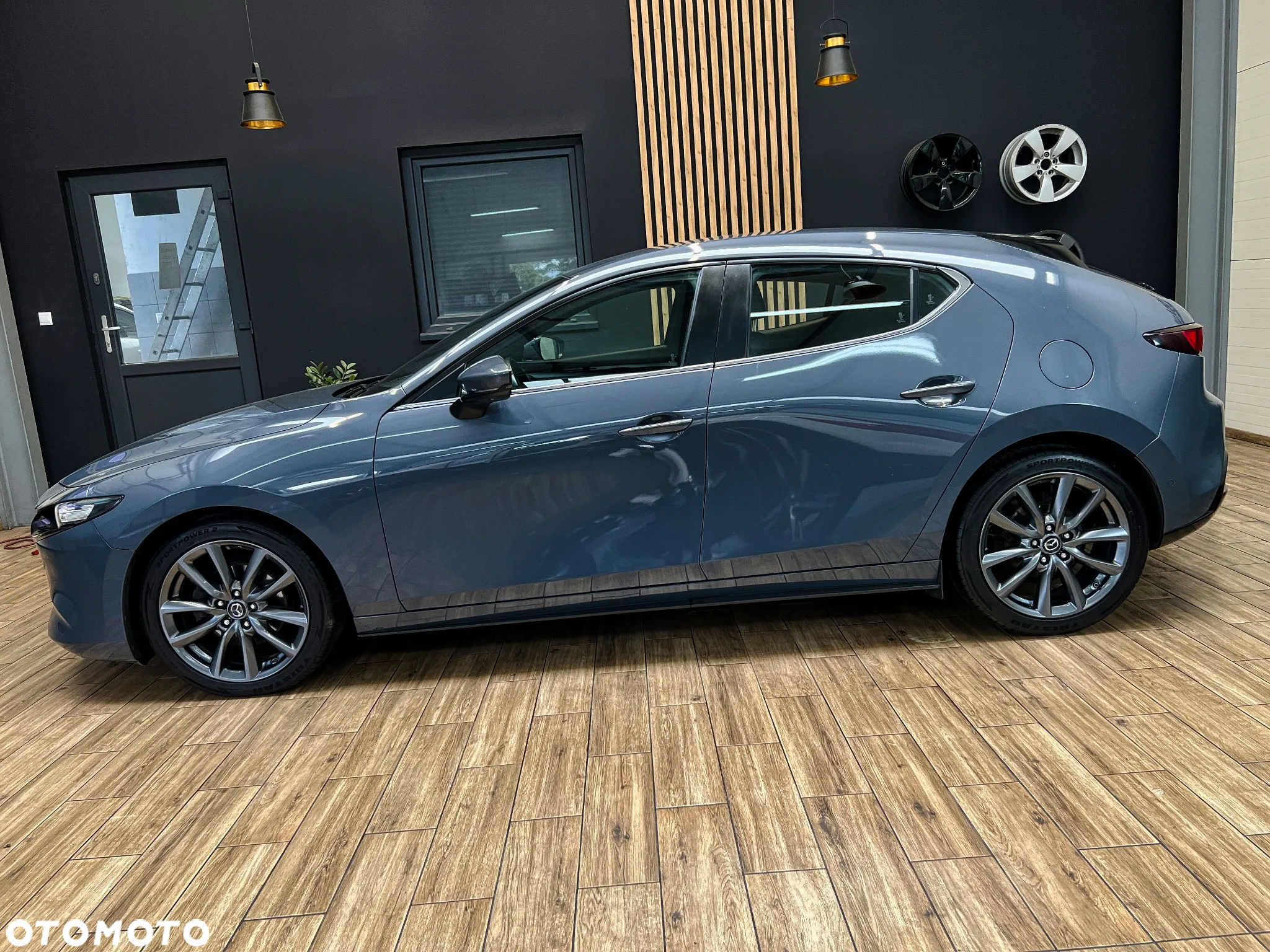 Mazda 3 SKYACTIV-D 1.8 SELECTION - 11