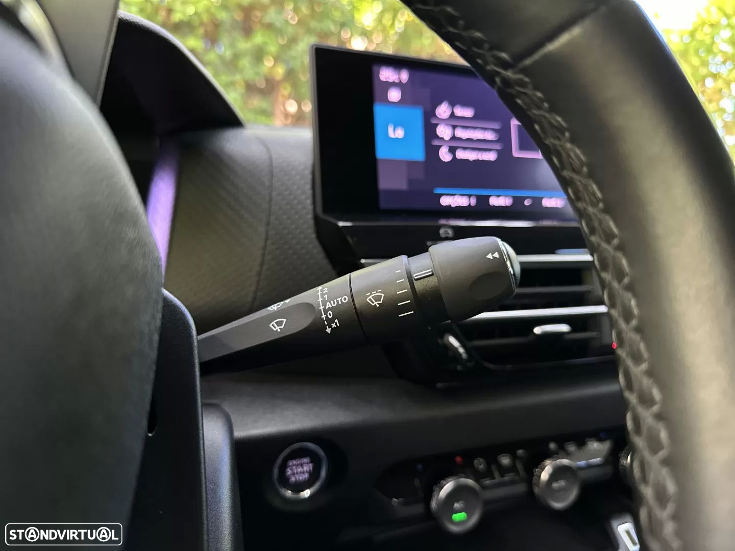 Citroën C4 PureTech 130 Stop&Start SHINE - 37