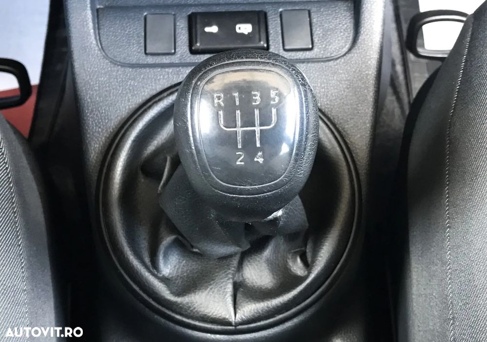 Skoda Fabia 1.2 TSI Classic - 32