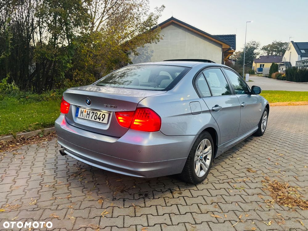 BMW Seria 3 - 15