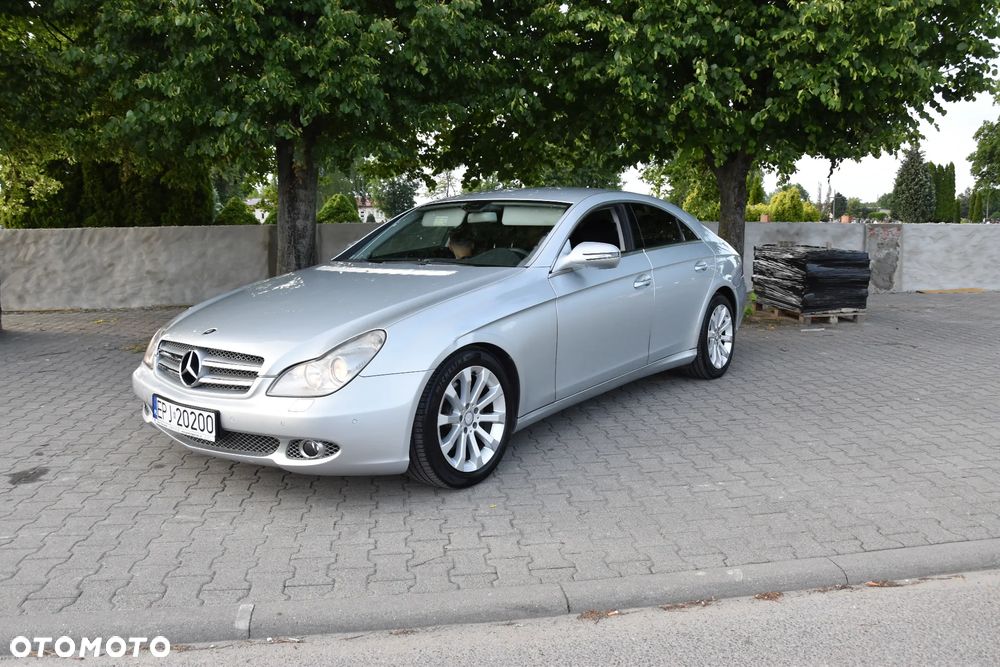 Mercedes-Benz CLS - 4