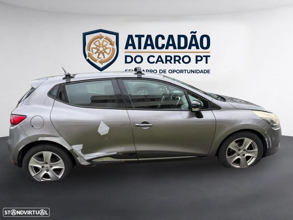 Renault Clio - 5