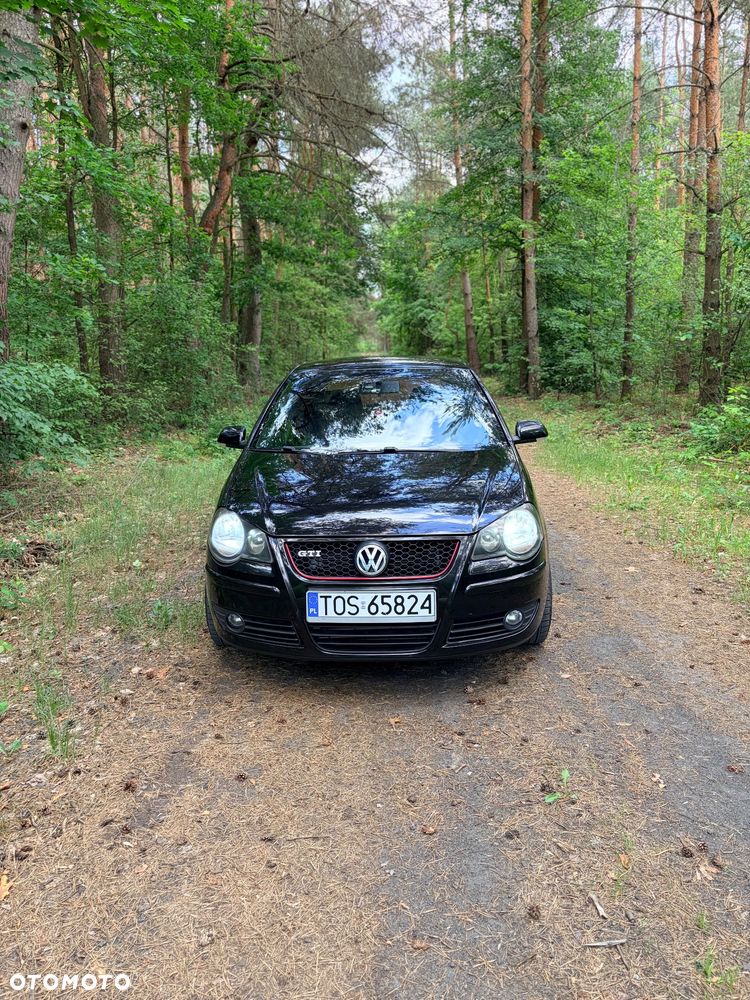 Volkswagen Polo 1.8T GTI - 4