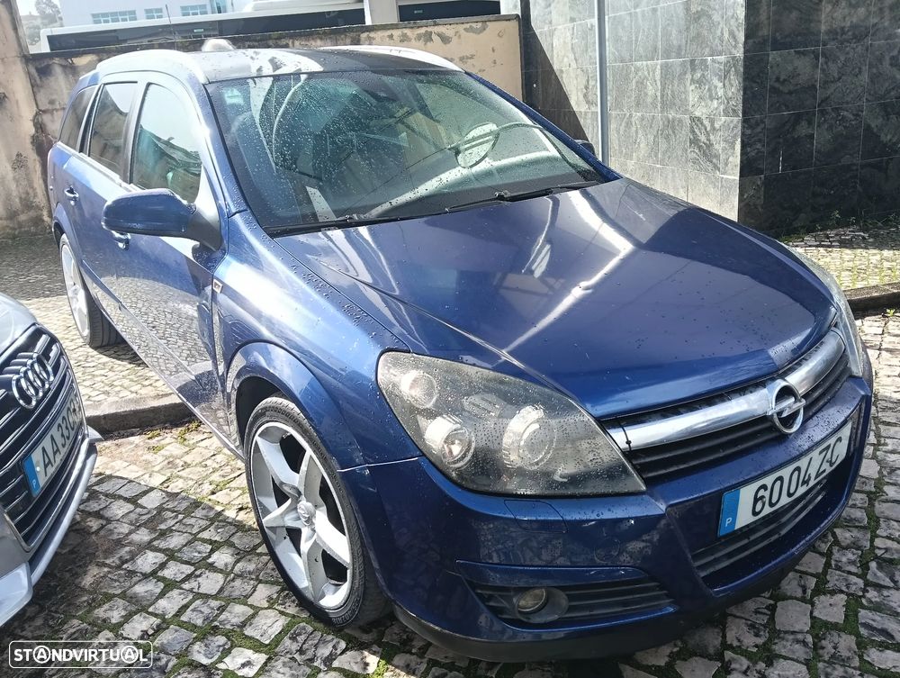 Opel Astra Caravan 1.9 CDTi Cosmo - 29