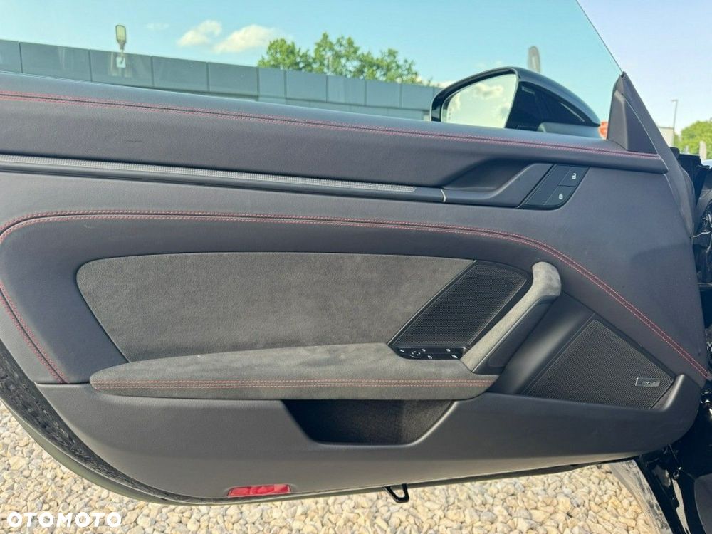 Porsche 911 - 13