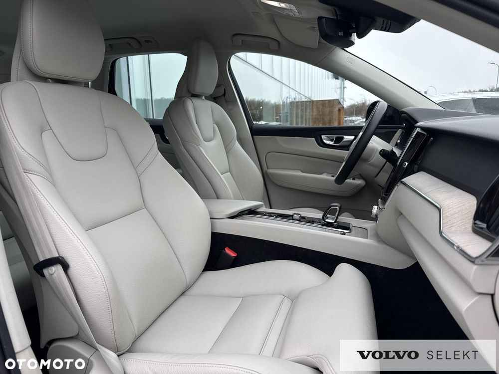 Volvo XC 60 - 18