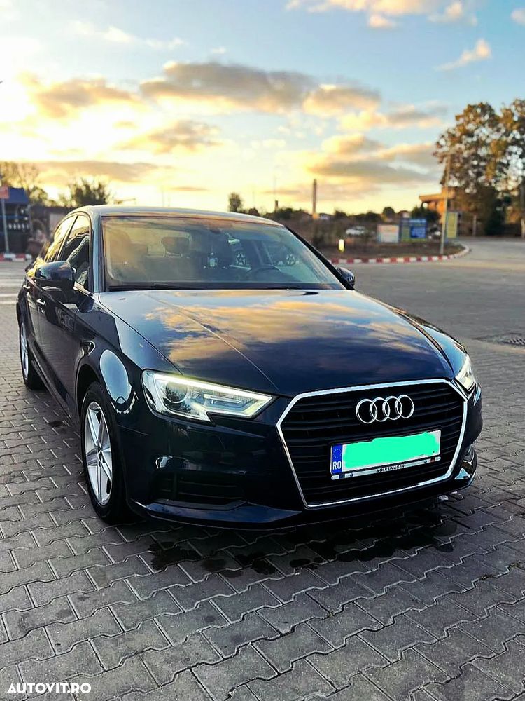 Audi A3 ack 1.0 TFSI S tronic Basic - 1