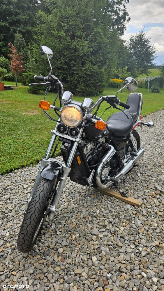 Honda VT - 3