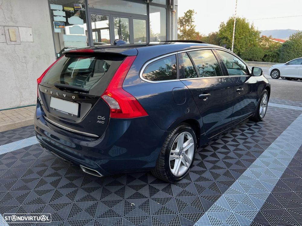Volvo V60 D6 Twin Engine Geartronic Summum - 4