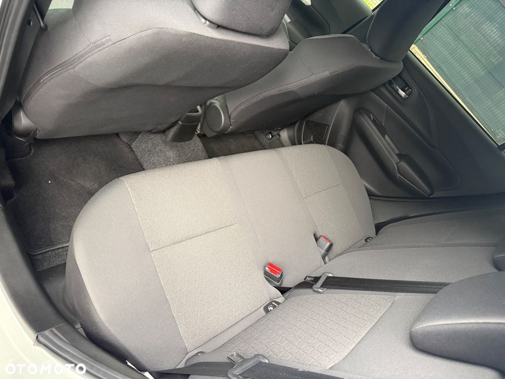 Suzuki Swift 1.2 Dualjet SHVS Premium Plus CVT - 15