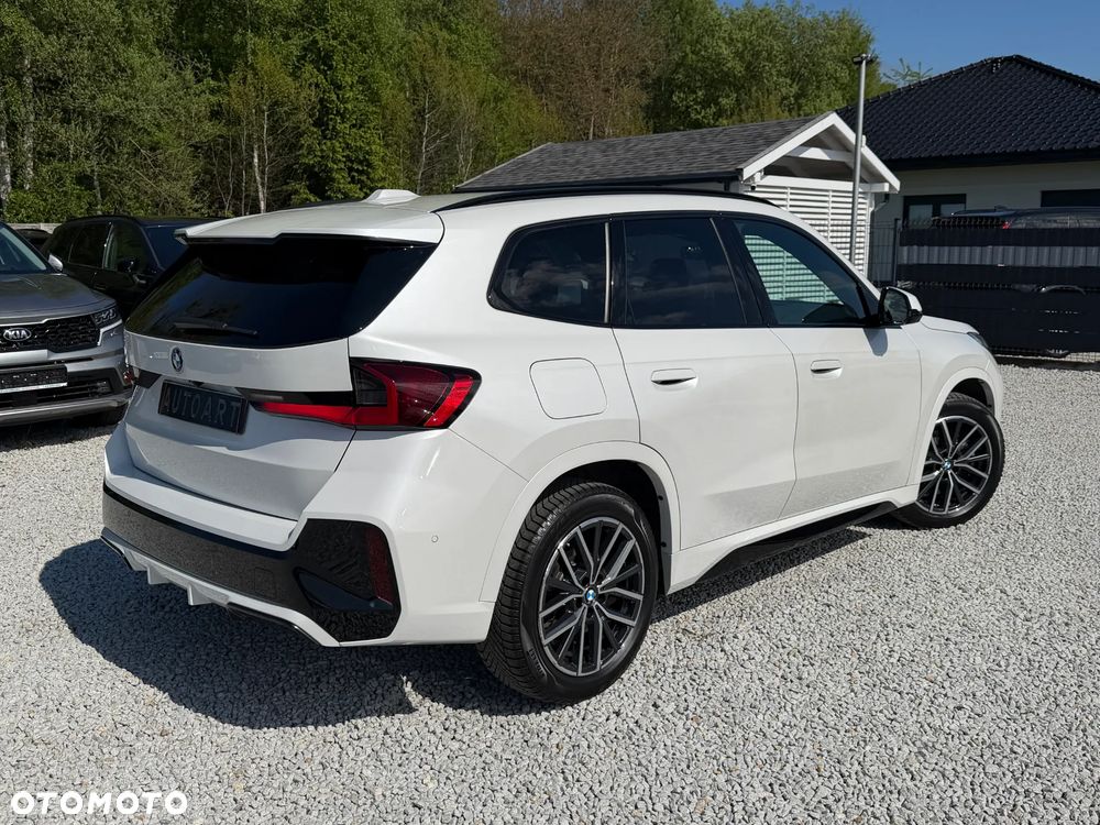 BMW X1 xDrive23i mHEV M Sport sport - 17