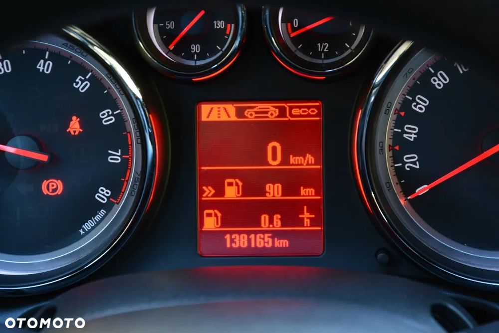 Opel Astra 1.4 Turbo ENERGY - 25