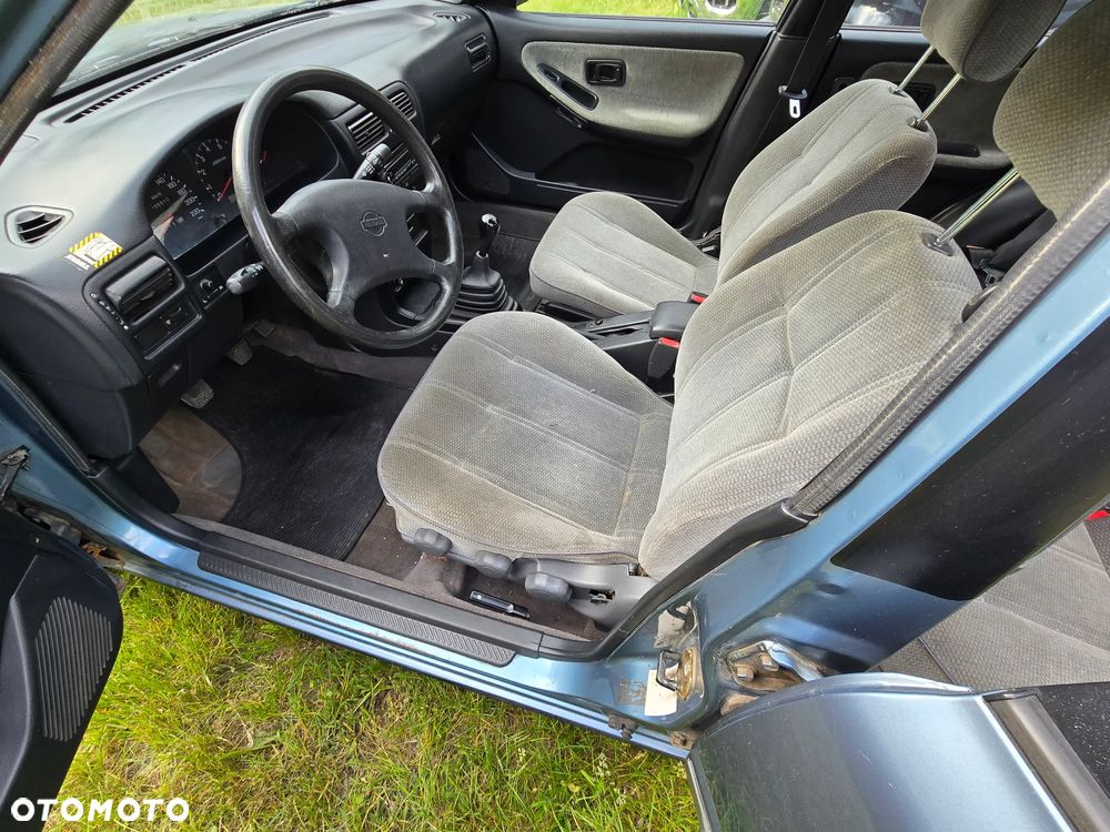 Nissan Sunny 1.6 SLX - 9