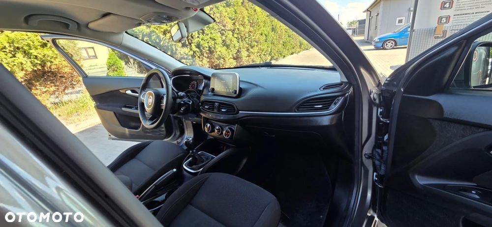 Fiat Tipo 1.4 T-Jet Lounge - 38