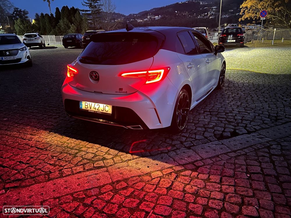 Toyota Corolla 1.8 Hybrid GR-Sport - 4