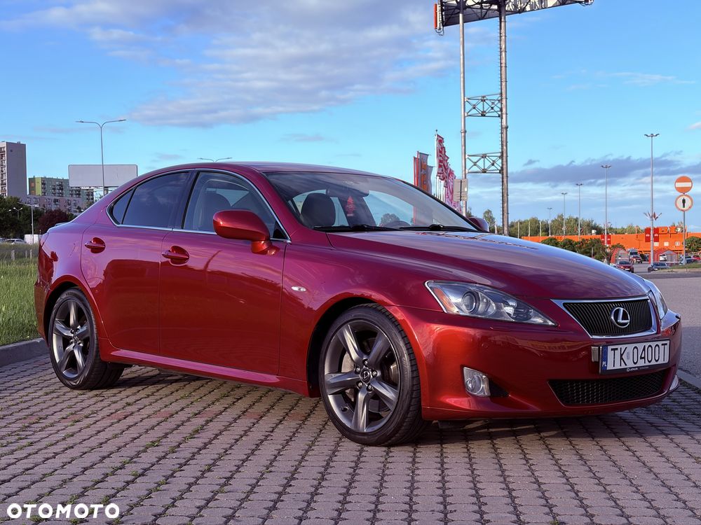 Lexus IS - 1