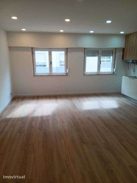Apartamento T3 Bom Sucesso - Grande imagem: 2/12