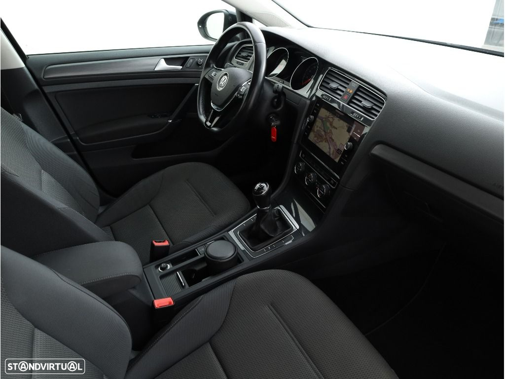 VW Golf 1.6 TDI Stream - 26