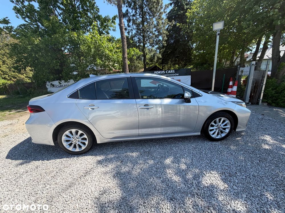 Toyota Corolla 1.8 Hybrid GPF Comfort - 13