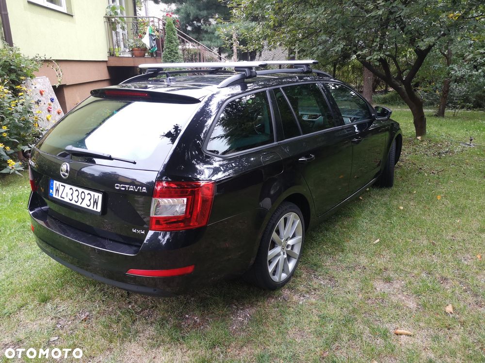 Skoda Octavia 2.0 TDI 4x4 Joy DSG - 2