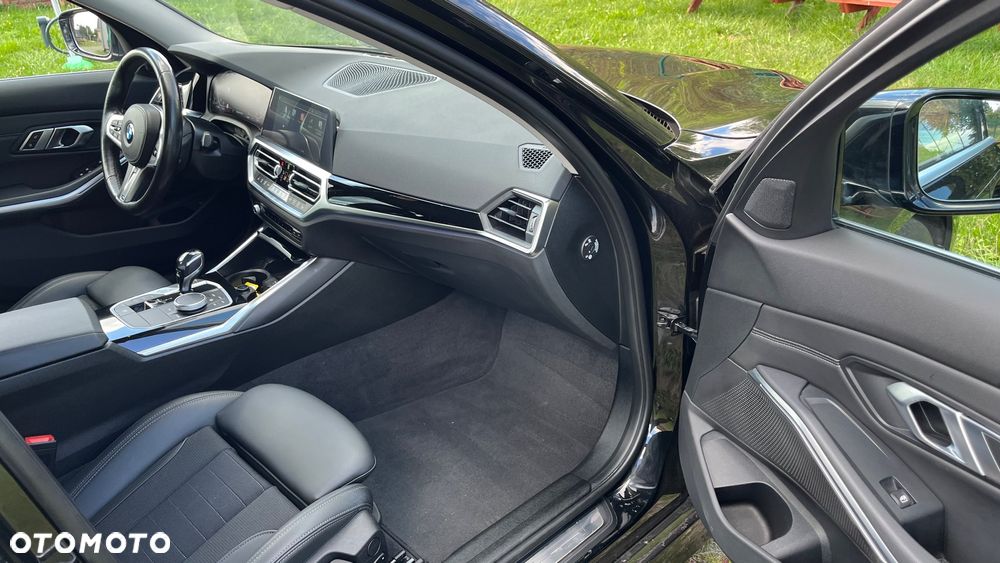 BMW Seria 3 320d Sport Line sport - 22