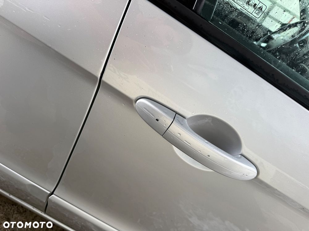Ford S-Max - 10