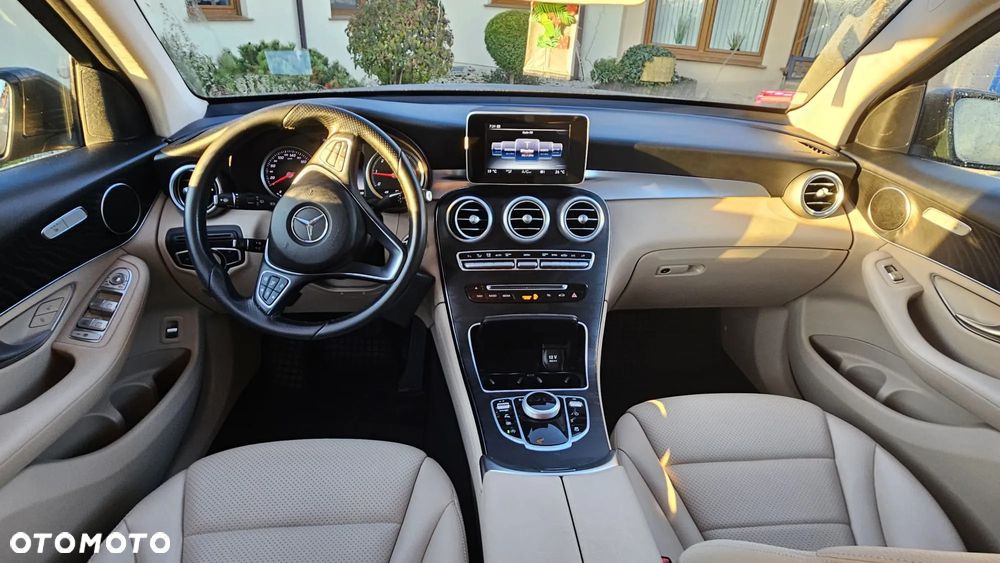 Mercedes-Benz GLC 220 d 4-Matic - 11