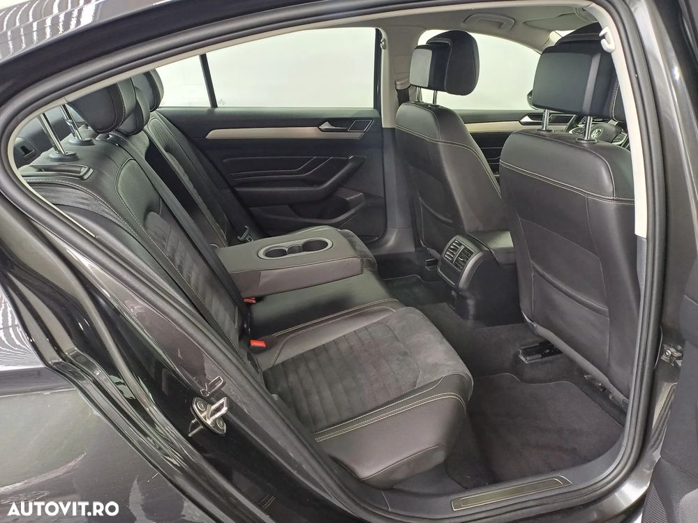 Volkswagen Passat 2.0 TDI DSG Highline - 29