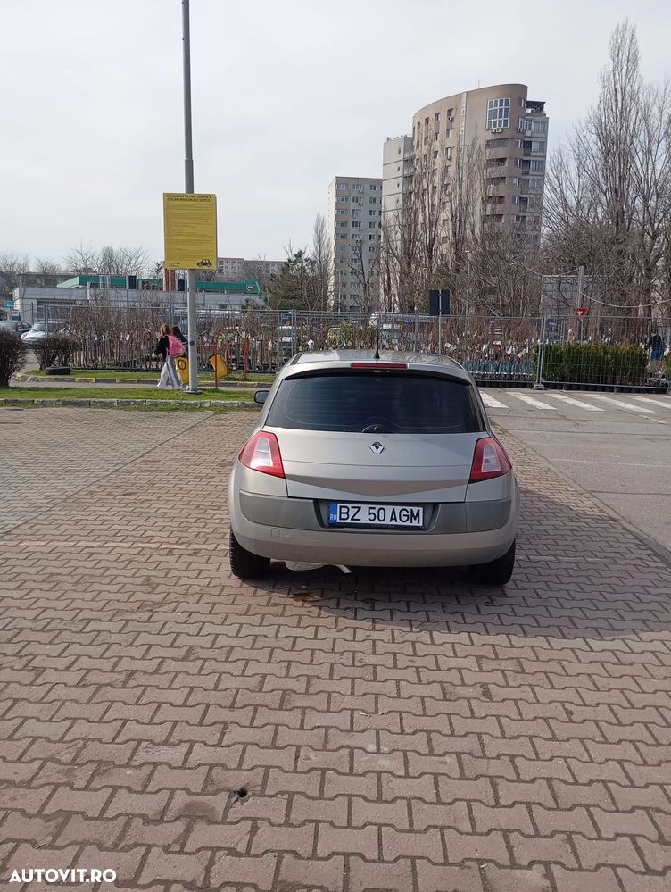 Renault Megane II 1.6 Influence - 4