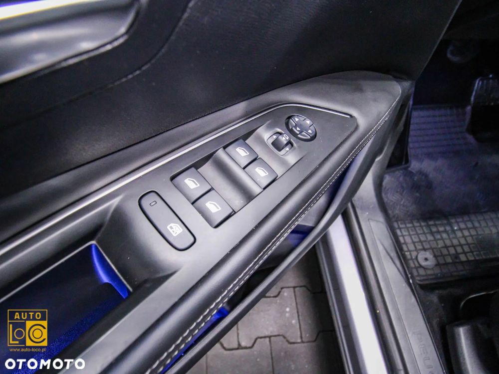 Peugeot 3008 1.2 PureTech Allure S&S EAT6 - 29