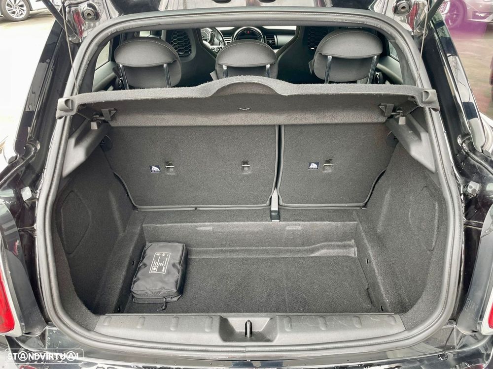 MINI 5 Portas One D - 11