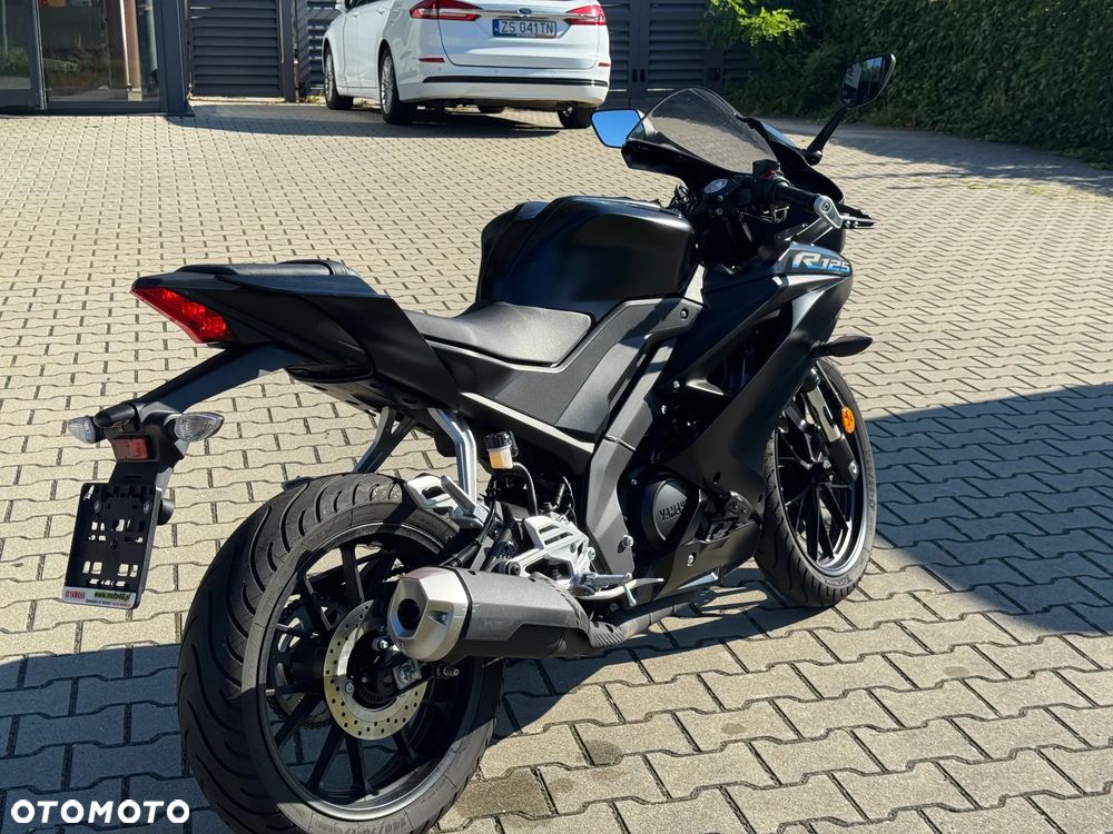 Yamaha YZF - 7
