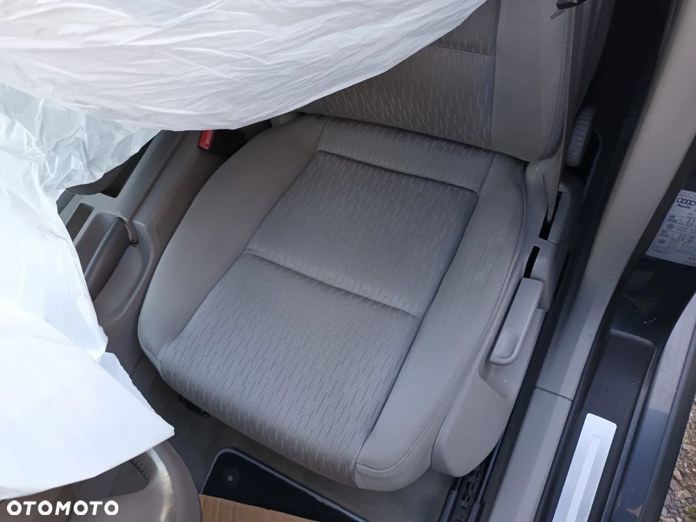 Audi A4 Avant 1.6 - 19