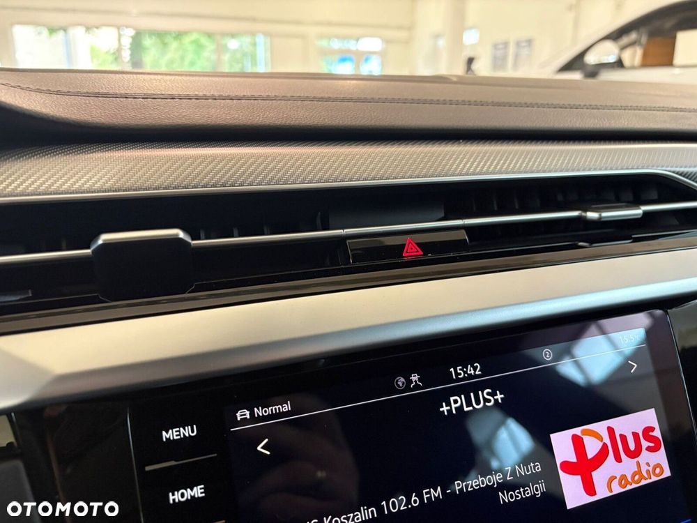 Volkswagen Arteon 2.0 TSI R-Line DSG - 32