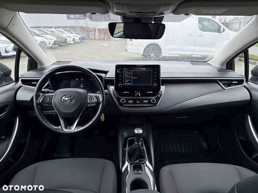 Toyota Corolla - 11