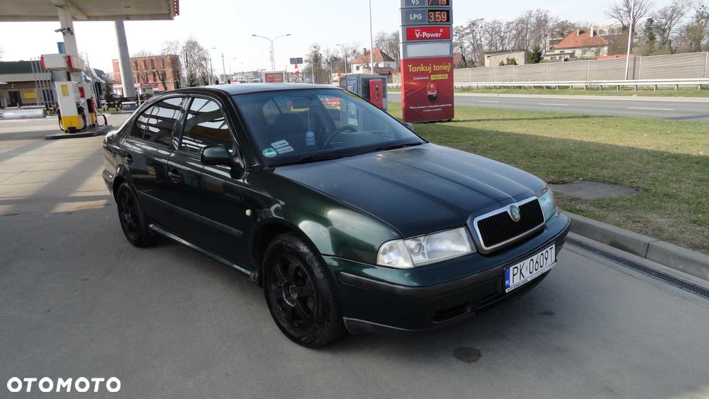 Skoda Octavia - 2