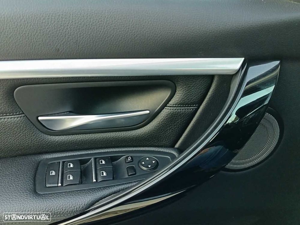 BMW 318 d Line Sport - 13